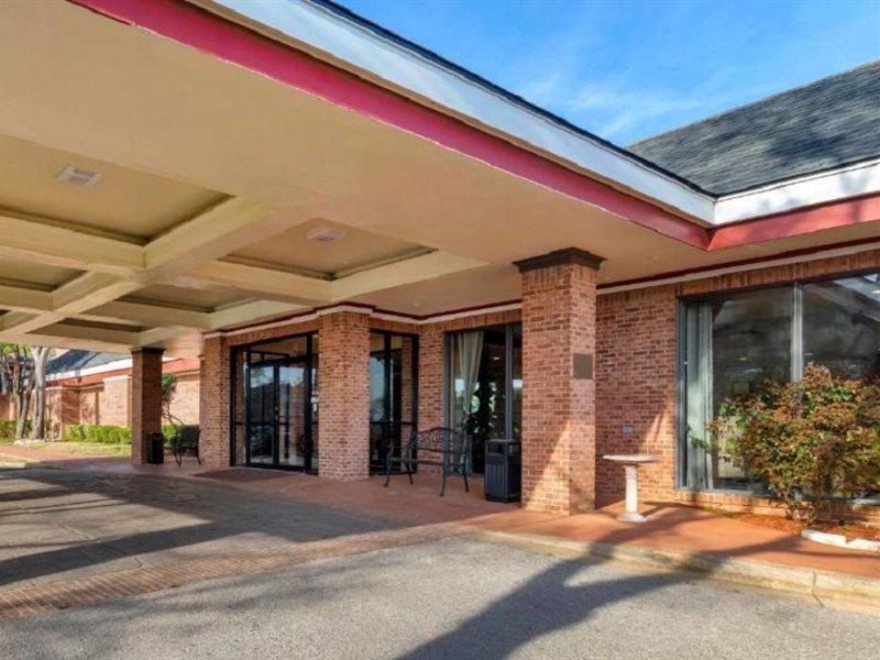Magnuson Grand Hotel And Conference Center Tyler Ngoại thất bức ảnh