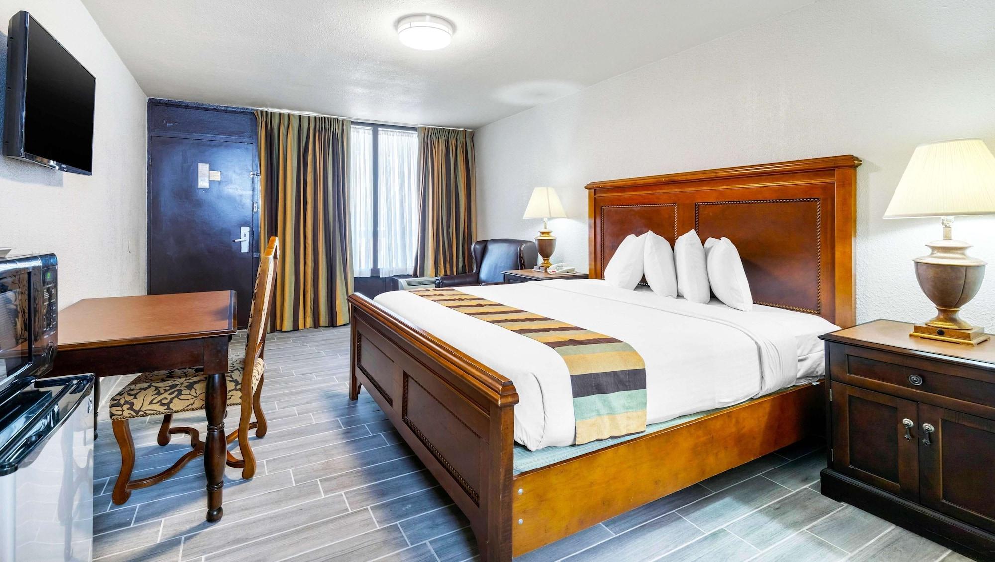 Magnuson Grand Hotel And Conference Center Tyler Ngoại thất bức ảnh